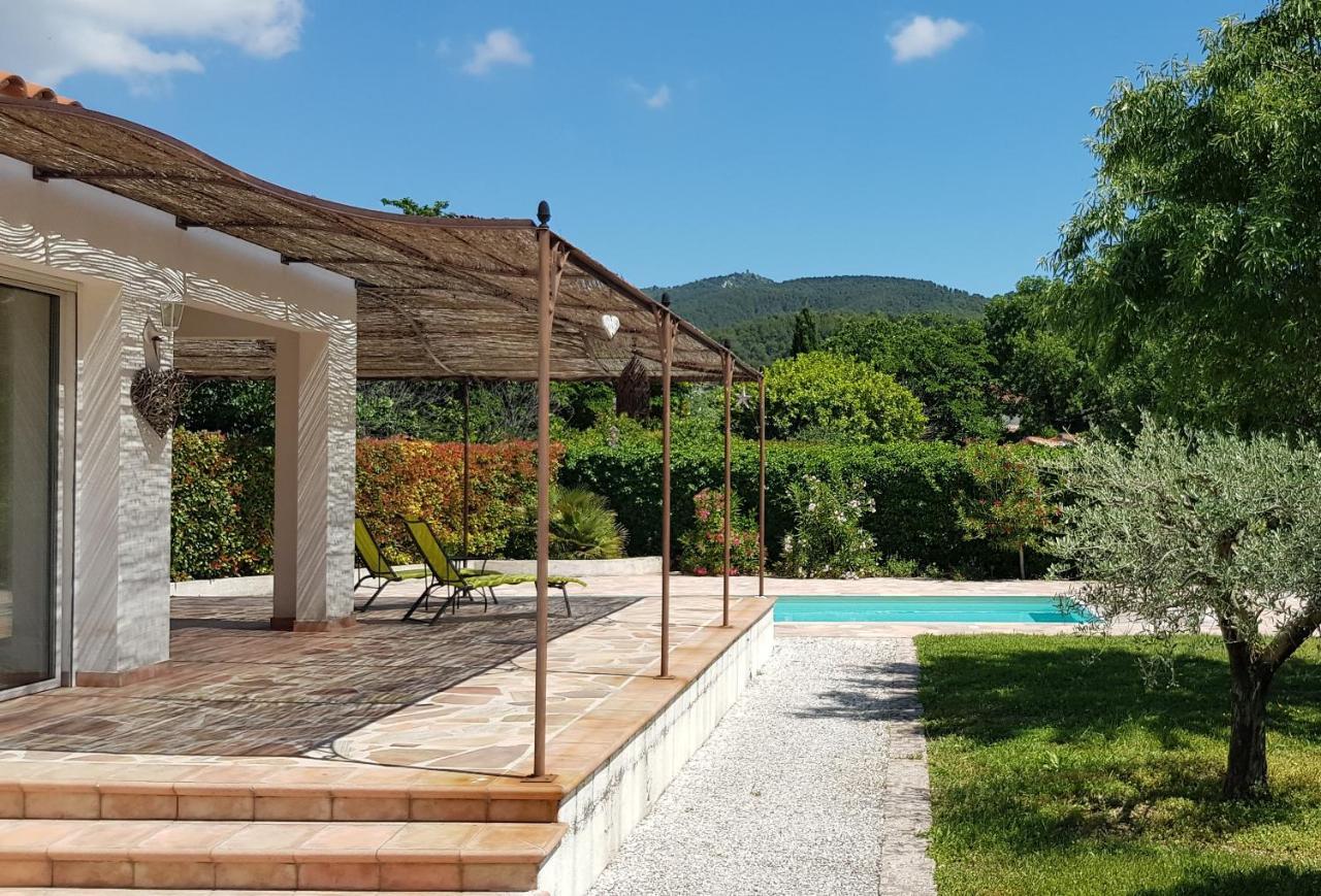 Studio Independant A La Villa Garlaban 3 Etoiles Жеменос Екстер'єр фото