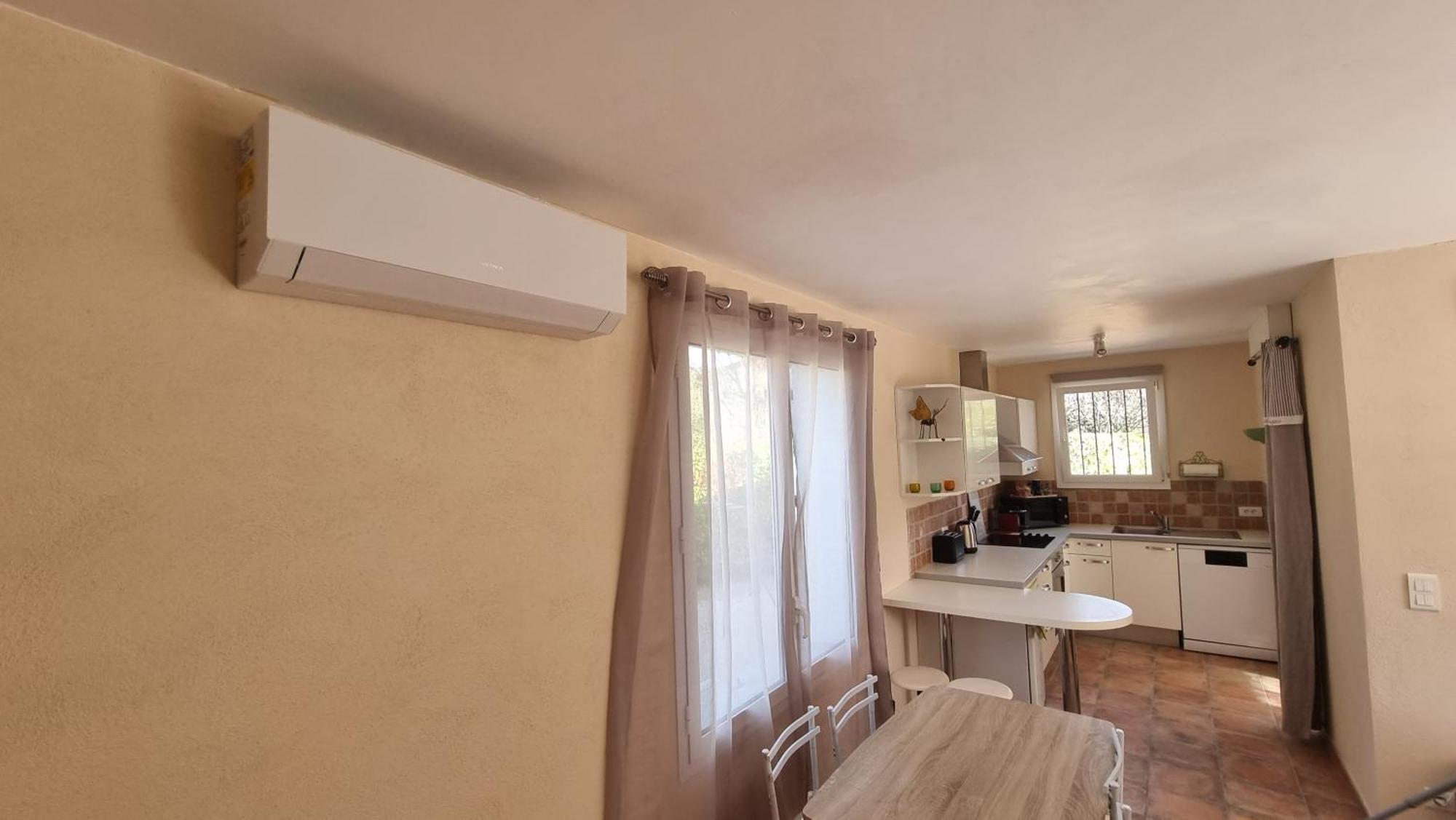 Studio Independant A La Villa Garlaban 3 Etoiles Жеменос Екстер'єр фото